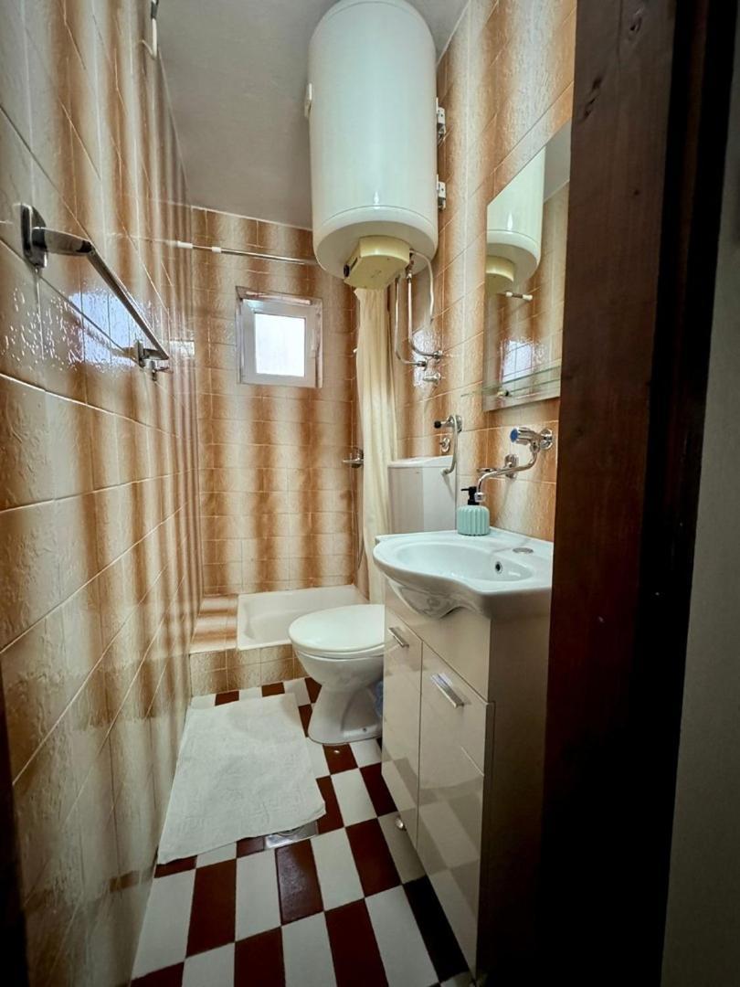 Hotel Casa Family à Ulcinj Extérieur photo
