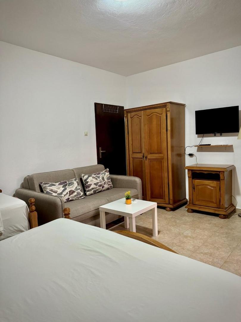 Hotel Casa Family à Ulcinj Extérieur photo